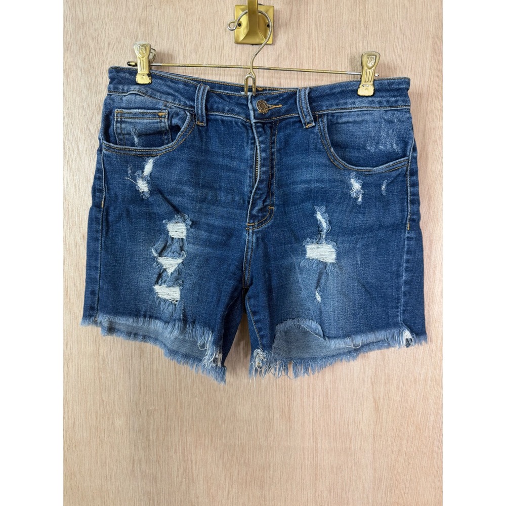 Cello Distressed Denim Shorts Medium Wash Frayed Raw Hem Large